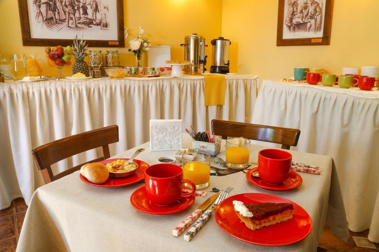 Hotel Lacolet Punta Arenas Bagian luar foto