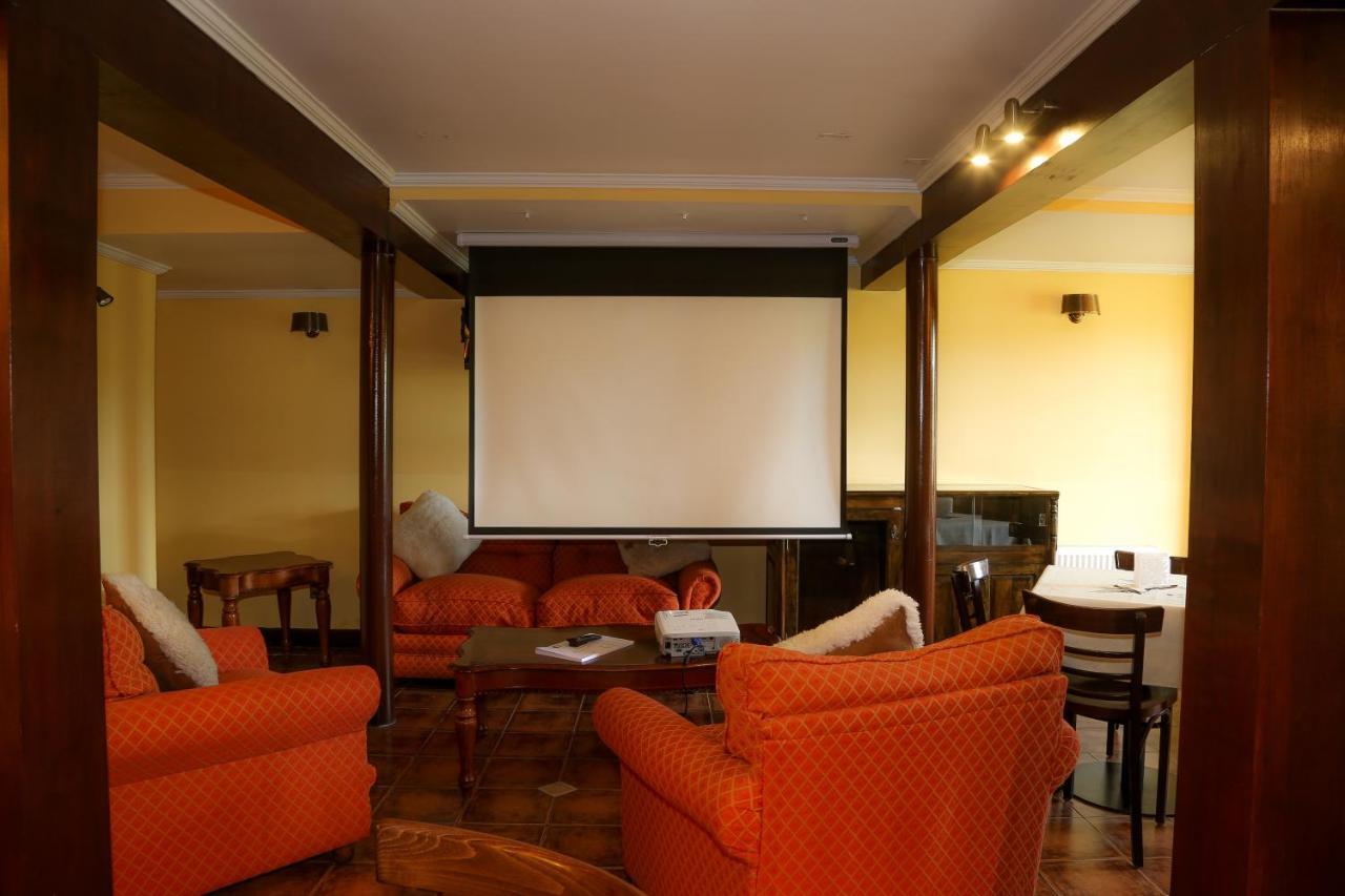 Hotel Lacolet Punta Arenas Bagian luar foto